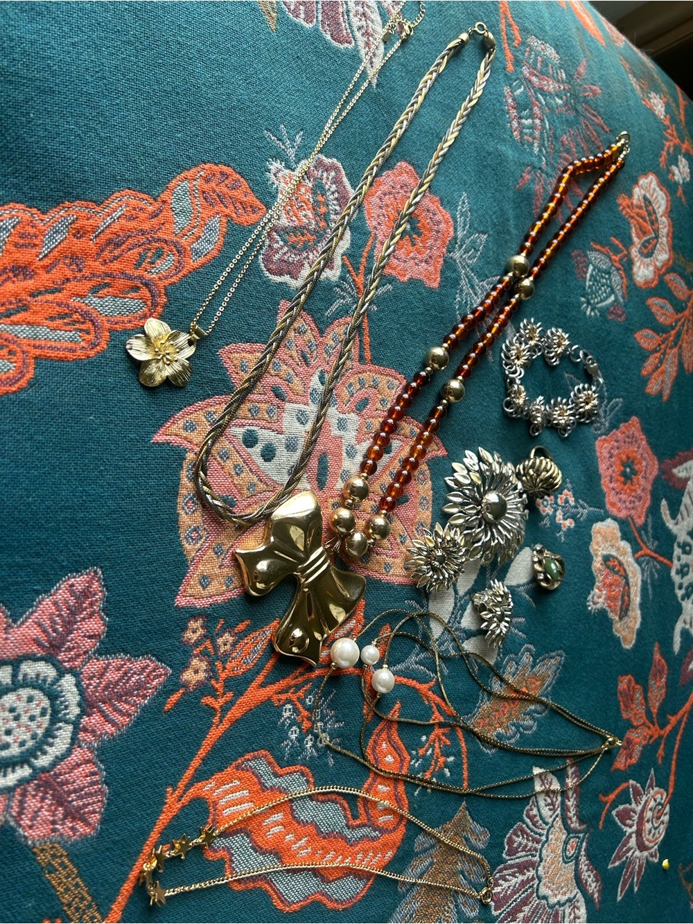 Vintage costume jewelry set
